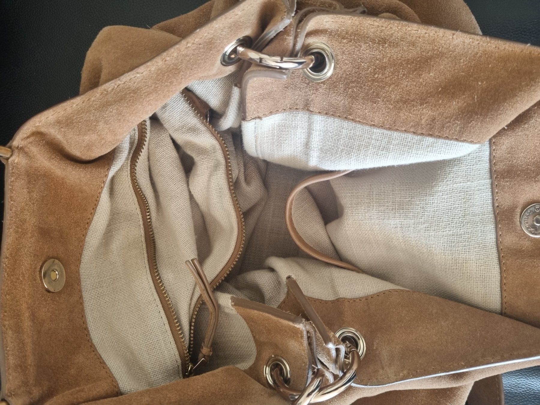 Liebeskind Taschen für Damen: Tasche Wildleder Liebeskind – Gebraucht aus Frick von Geheim007 3