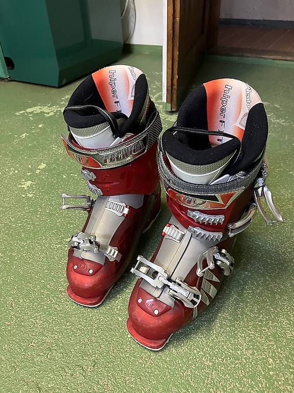 Scarpe da uomo: Tecnica Skischuhe – Usato da Effretikon venduto da dauf71