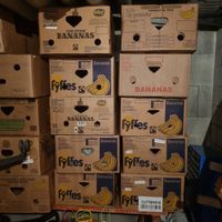Bananenschachteln Kartons Zügelkisten
