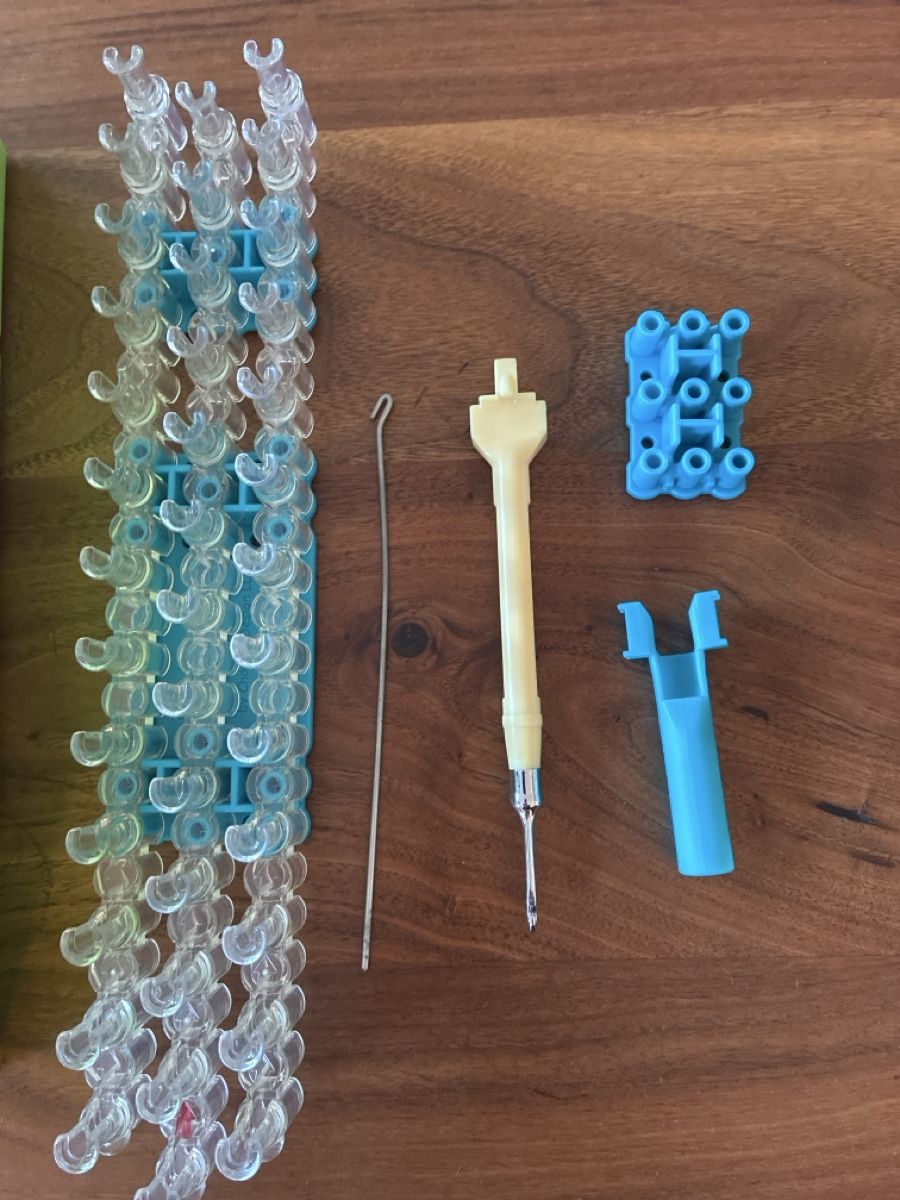 Kits de loisir créatif: Rainbow Loom Set – D'occasion à Zürich par Sylvie0011 2