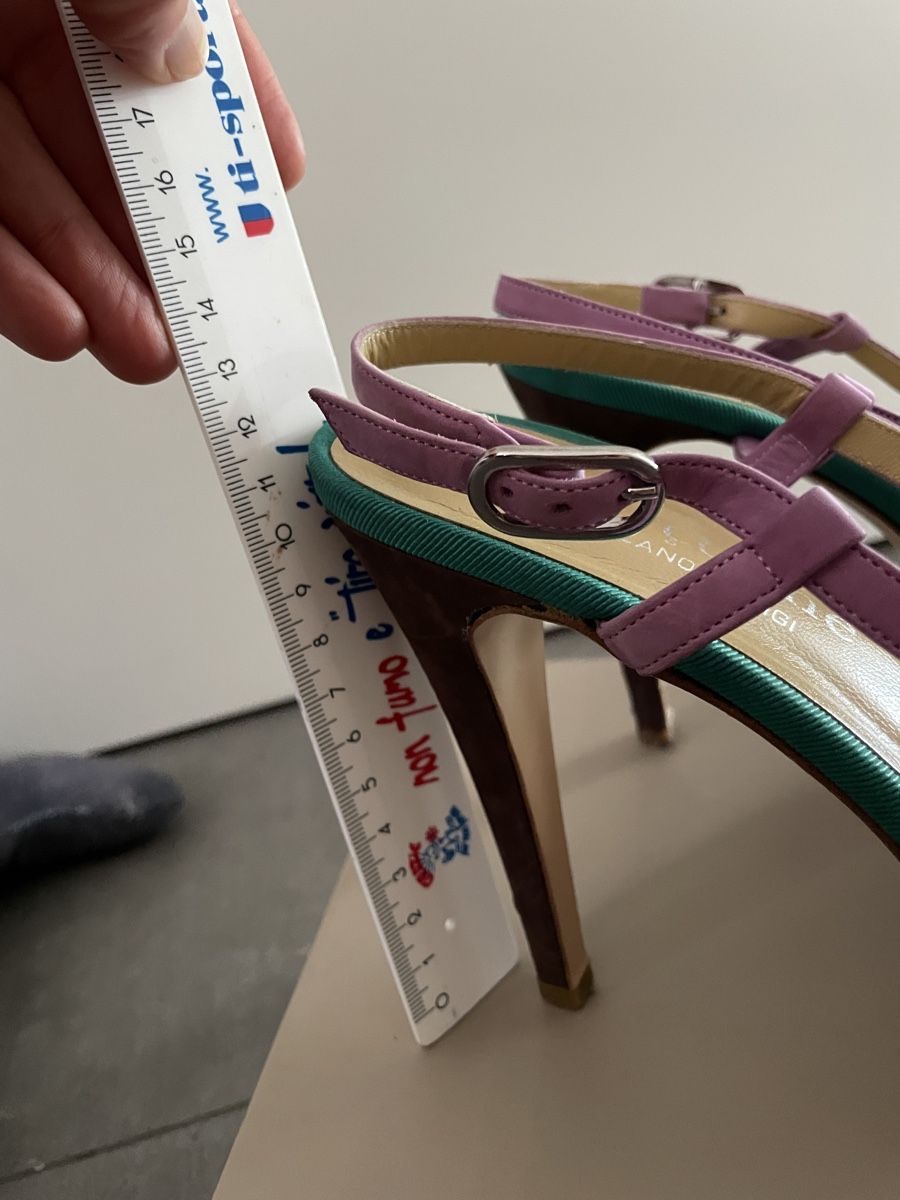 Scarpe da donna: Scarpe di pelle eleganti – Usato da Melide venduto da jul_2q6m 3