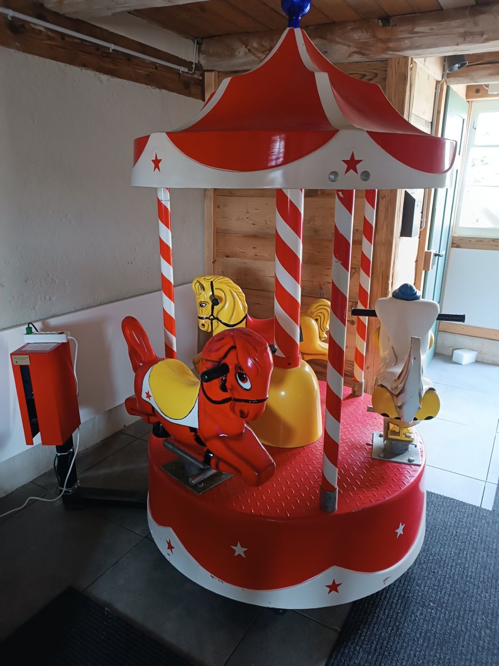 Jouets: Kinderkarussell - Karussell - Kiddy Ride – D'occasion à Amriswil par Yajopa 3