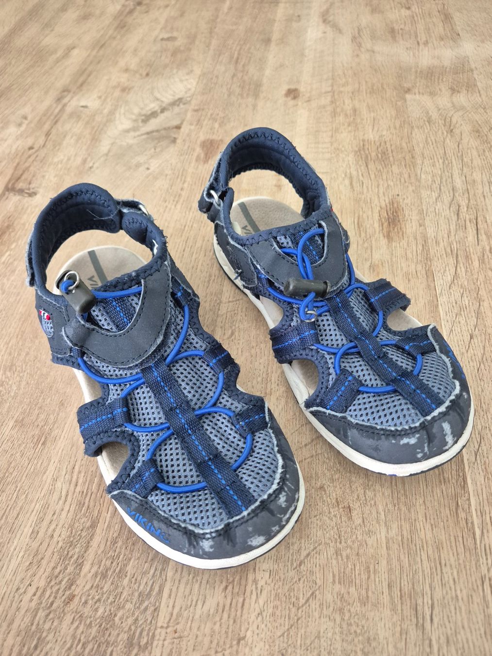 Viking Scarpe per ragazzi: Trekking Sandalen Viking | Grösse 35 – Usato da Thalwil venduto da Aljbaba