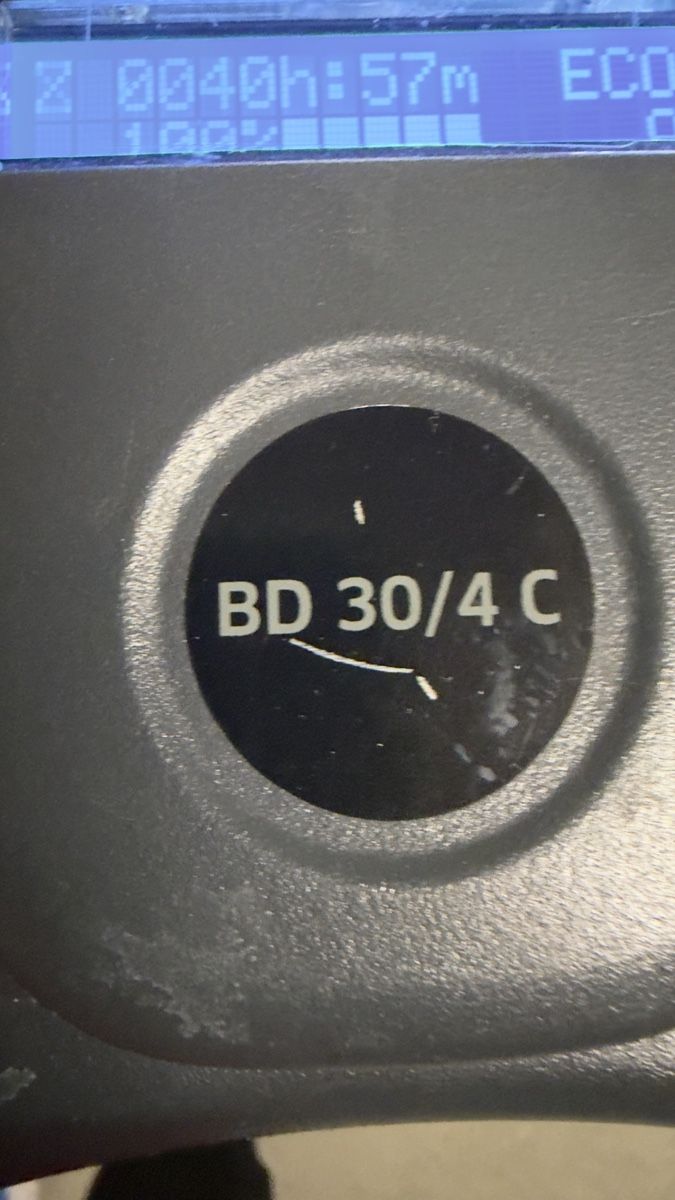 Kärcher Tutte le macchine: scheuersaugmaschine Kärcher BD 30/4 C  – Usato da Bern venduto da cuprarcdc 7