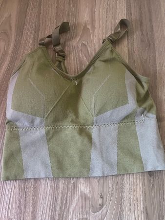 Ein sportlicher Top/BH Gr S 34/36 tragbar