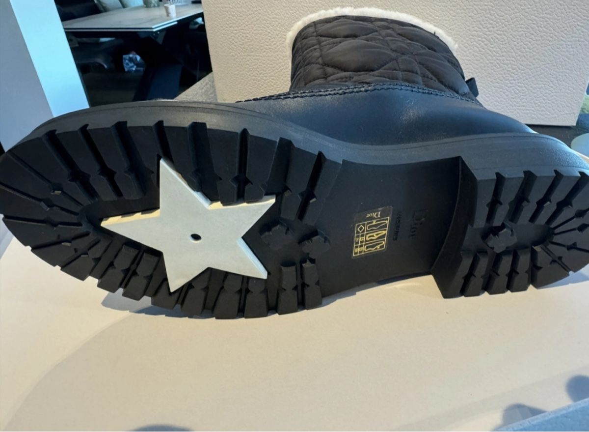 Damenschuhe: Dior – Neu und originalverpackt aus Wollerau von mah_9jrb 5