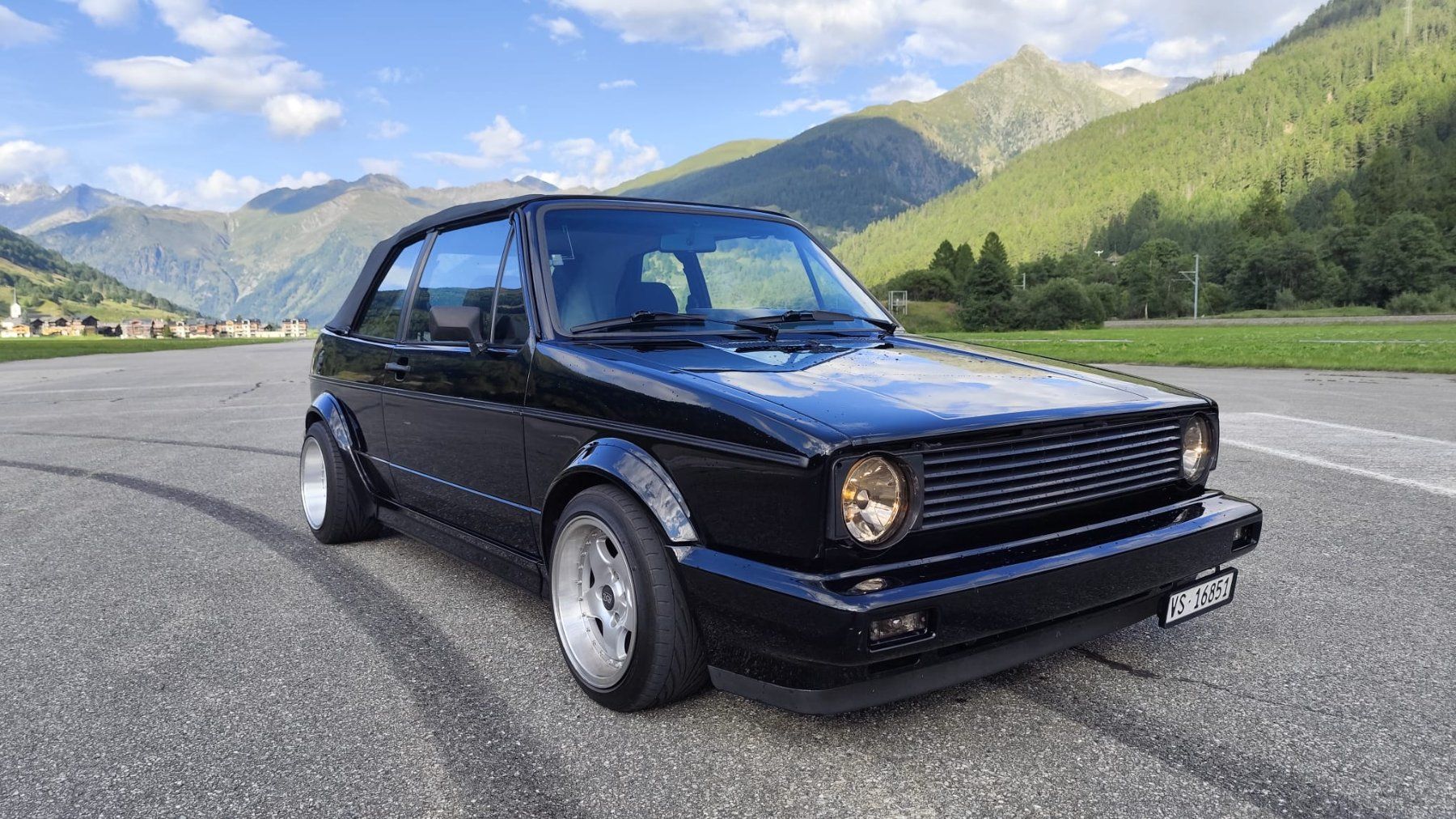 VW Autos: Golf 1 Cabrio – D'occasion à Ulrichen par 130ttv 2