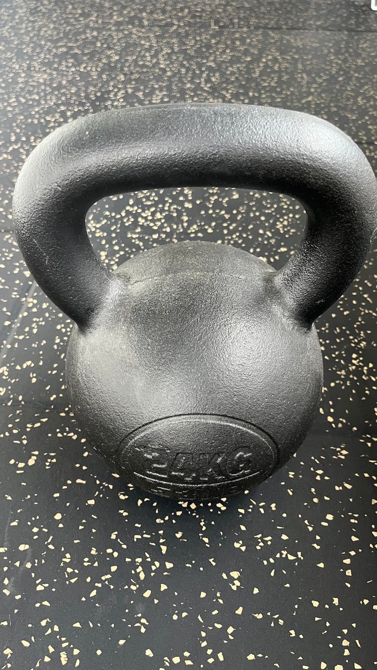 Rogue Manubri & Pesi: Kettlebell Rogue 24 kg – Usato da Villnachern venduto da stephang2007