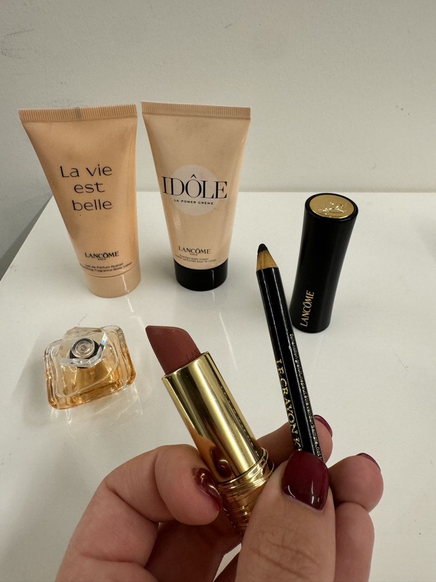 Lancôme Altro per la cura del corpo: Lancôme 12 items set – Usato da Porza venduto da kaj_d5q7 2