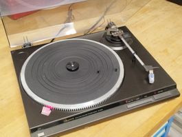 Plattenspieler Technics