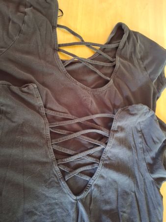 T-shirt dos dégagé (2) taille L marque Chicorée
