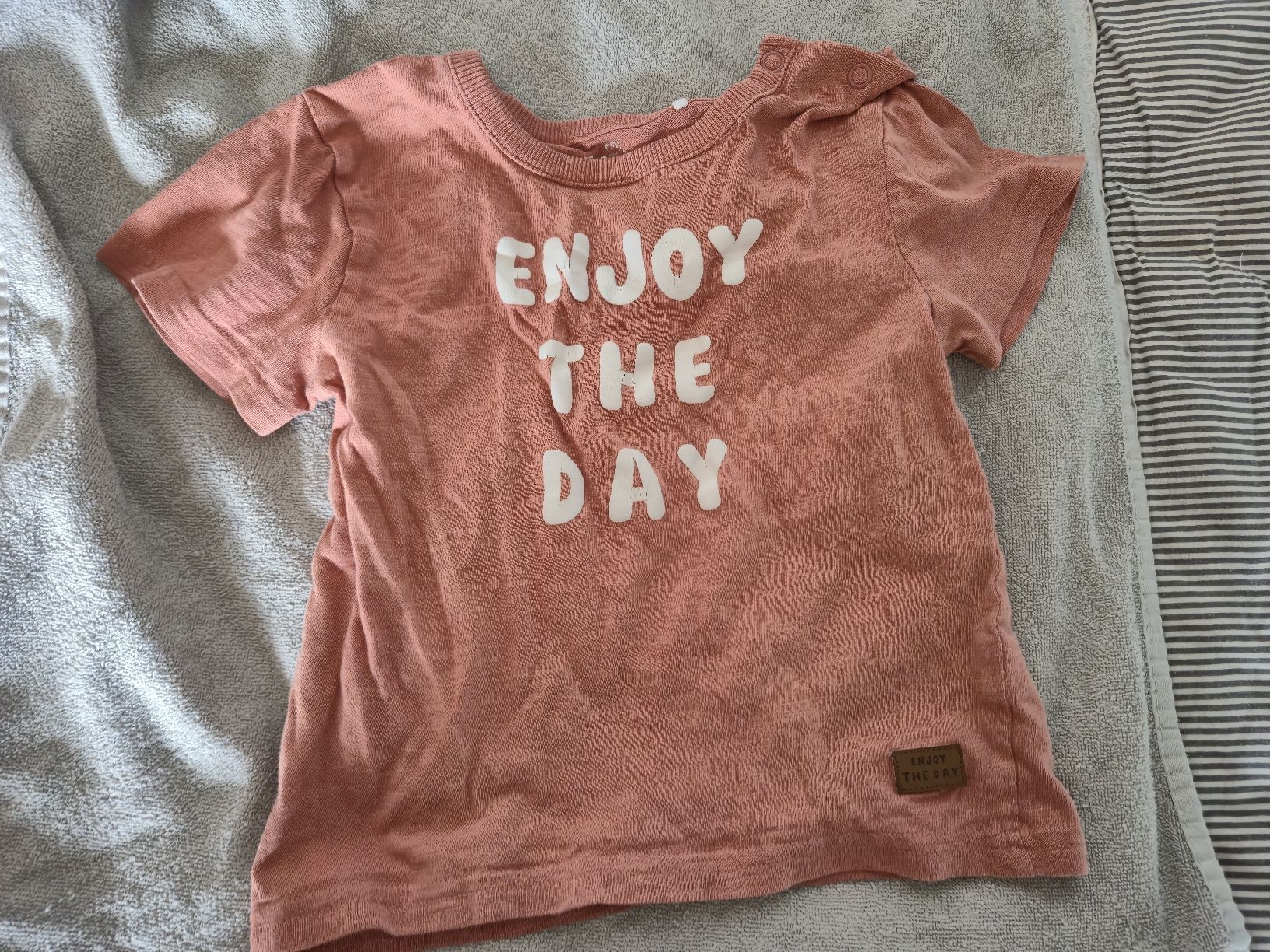 Camicie, T-shirt & Polo: Shirt Grösse 92 – Usato da Leuggern venduto da MonaM90