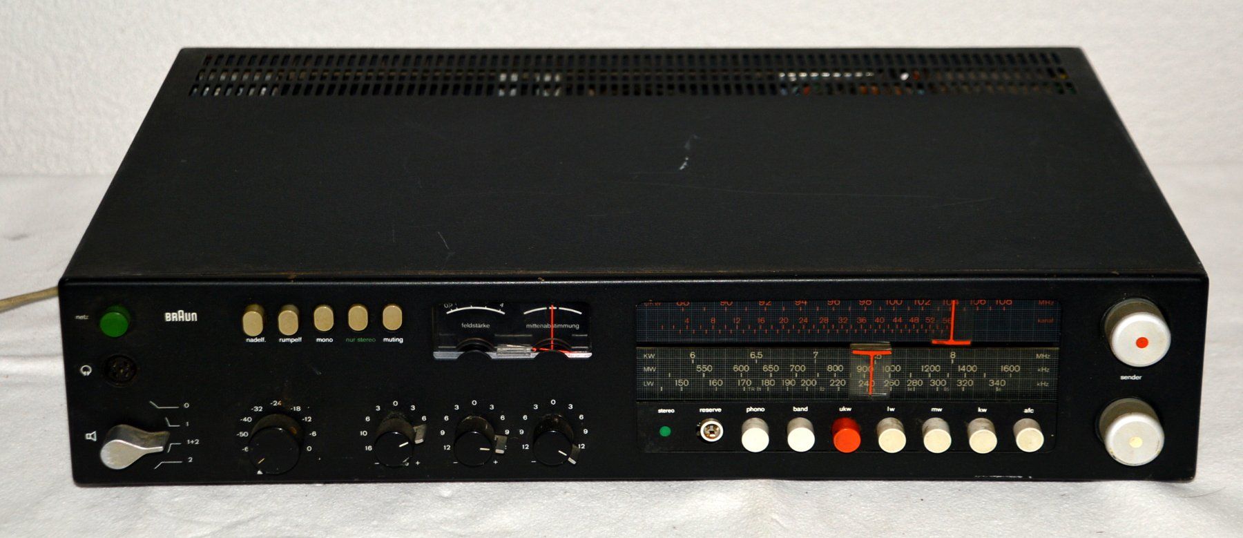 Receiver: Braun - CEV-510 HiFi Receiver – Gebraucht aus Collonges von arashee