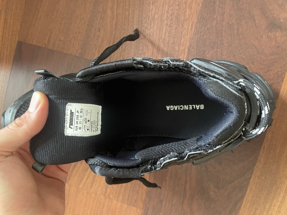 Balenciaga Scarpe da uomo: Balenciaga Runner Black Gr. 45 Top Zustand – Usato da Hünenberg See venduto da nik_g2y2 5