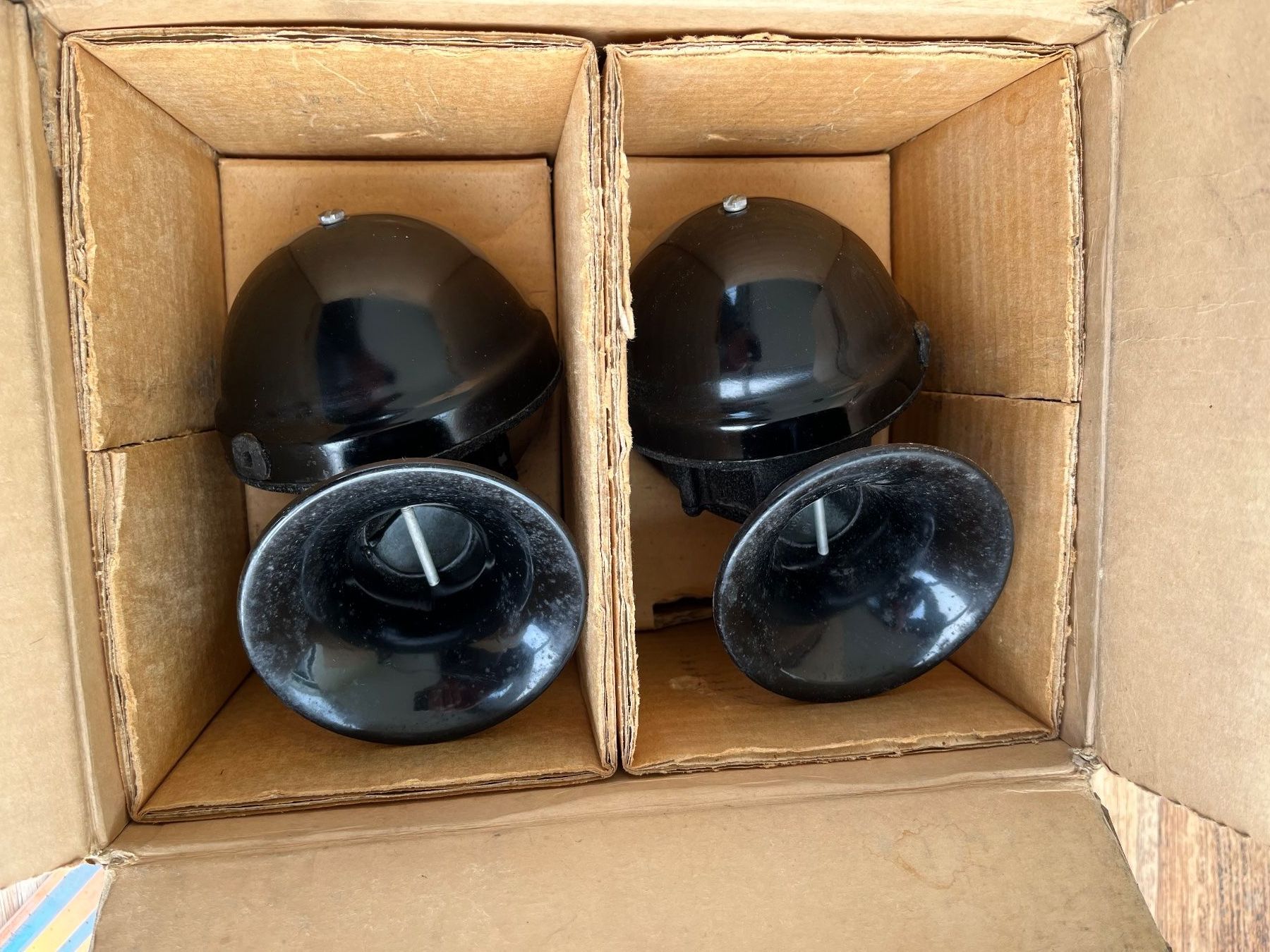 Lucas Tutti pezzi di ricambio auto: Lucas Windtone Hörner WT29 – Nuovo (secondo la descrizione) da Sirnach venduto da oli_82kd