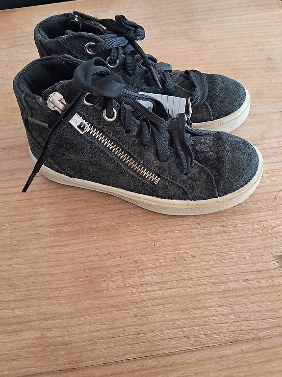 Superfit Scarpe per ragazze: Halbschuhe / Schuhe Superfit Gr. 27 – Usato da Ipsach venduto da ginko24
