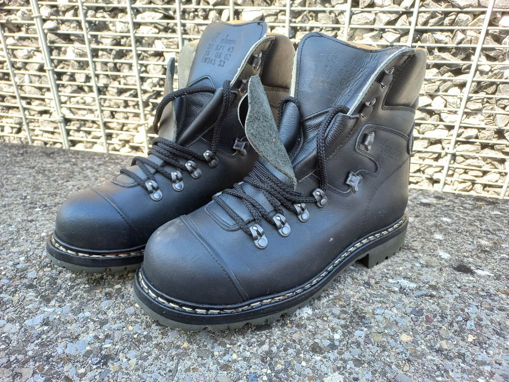 Sicherheitsschuhe mit Stahlkappe, Grösse 43 Kaufen auf Ricardo