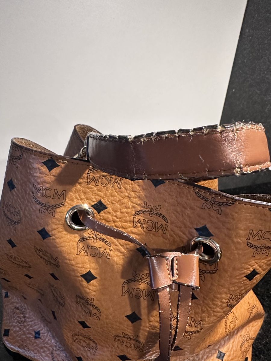 Borse da donna: Handtasche / Beuteltasche braun – Usato da Schmerikon venduto da Seepfaerdchen 2