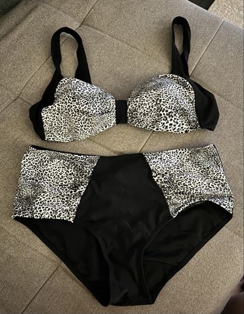Schönes Bikini wie Neu! Gr. B-44