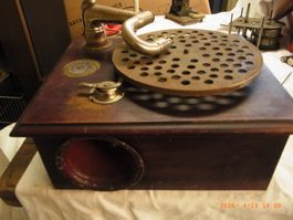 Bernaphon Grammophon,Antikes Schmuckstueck, Rarität!