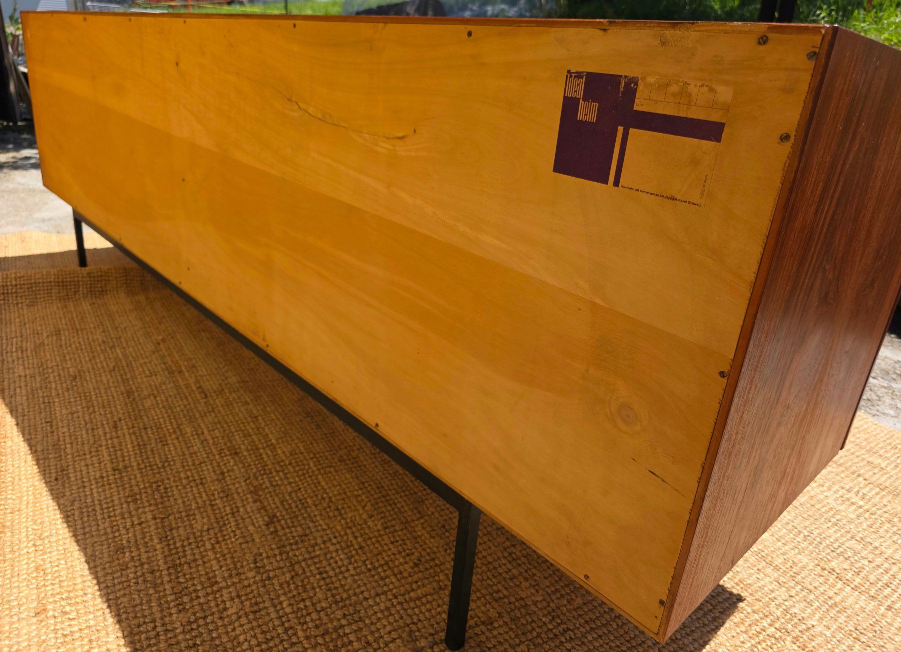 Idealheim Kommoden: B40 Teak Sideboard  Dieter Wäckerlin  Idealheim restauriert – Gebraucht aus Haslen AI von Vintagelix 1