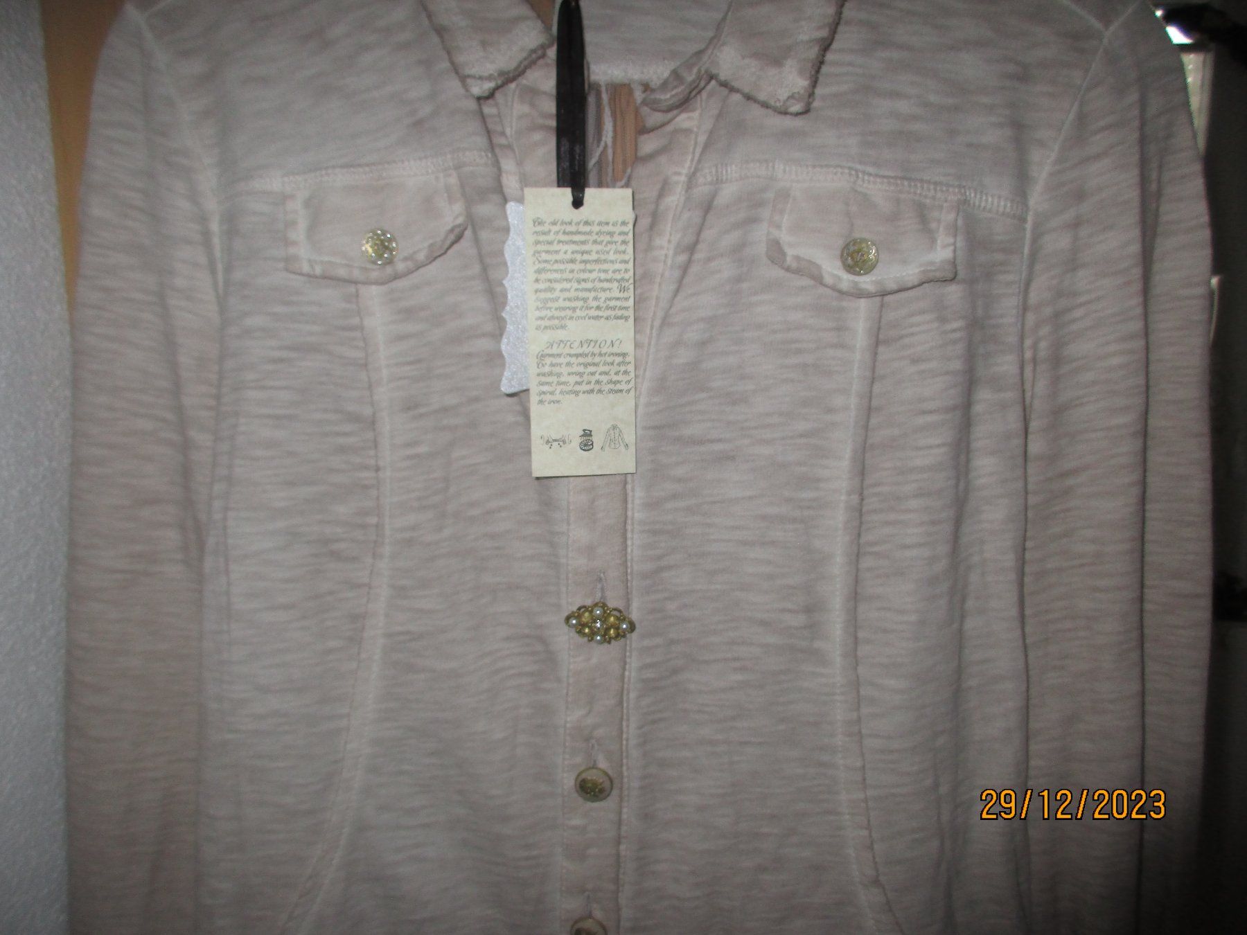 Bottega Veneta Camicette: Bottega Bluse wunderschön beige mit Spitzen M – Nuovo (secondo la descrizione) da Ottenbach venduto da Claurin 2