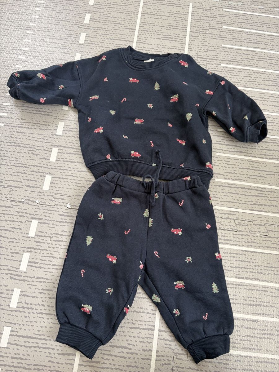 H&M Lotti & Set di vestiti: Christmas Set H&M Gr. 68 – Usato da Küsnacht ZH venduto da Sanibeljp