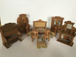 Konvolut uralte Antike Puppenstuben Möbeli