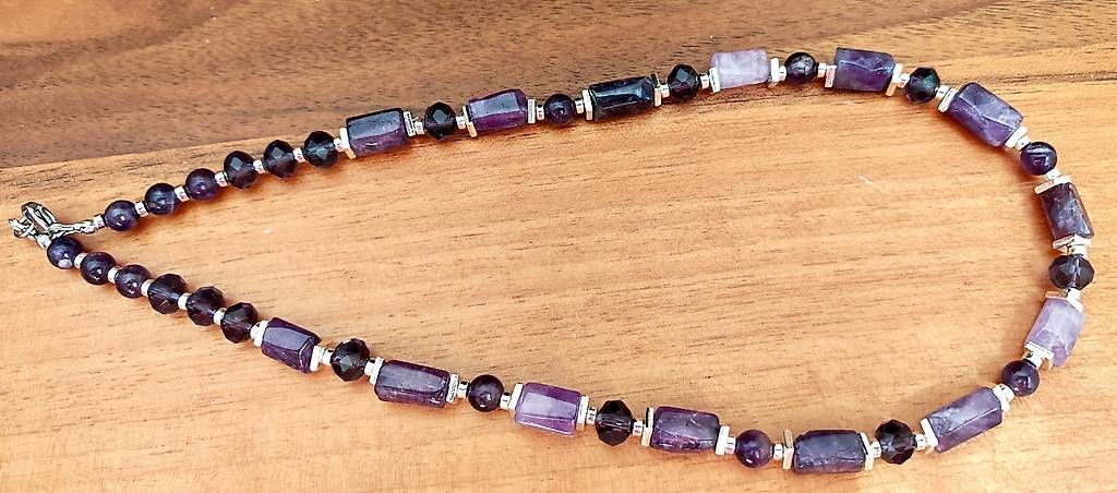 Catenine: Collier en améthyste – Nuovo e nell'imballaggio originale da Chamoson venduto da OkGeo 2