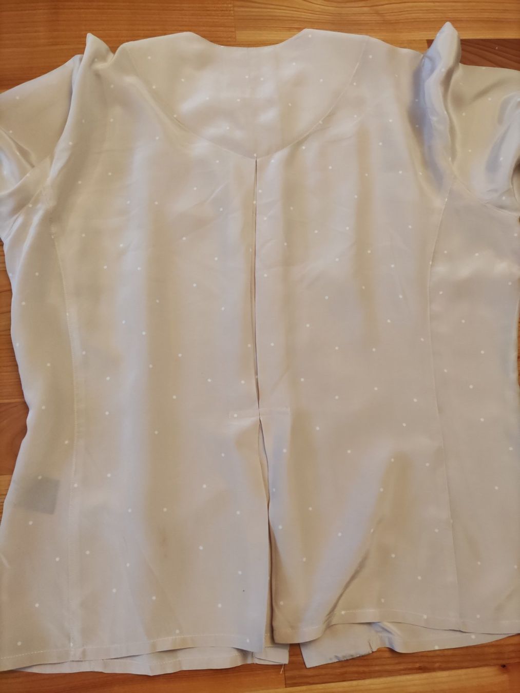 Blusen: Klemper Bluse reine Seide – Gebraucht aus Solothurn von Csw1 4