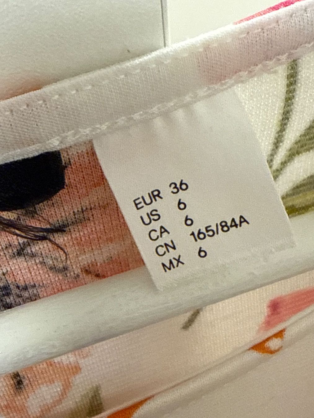 H&M Kleider: Sommerliches Blumenkleid Gr.34-36 – Gebraucht aus Schönenwerd von d.chiara 3