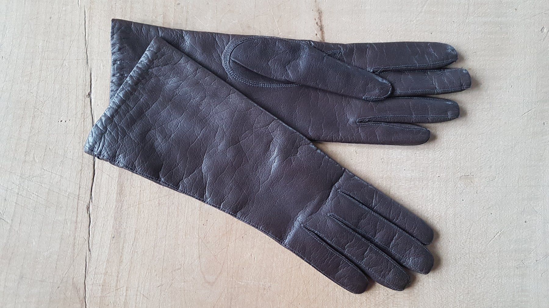 Guanti & manicotti: Feinste Lederhandschuhe, Handschuhe, NEU – Nuovo (secondo la descrizione) da Zürich venduto da Engiadinabassa 7