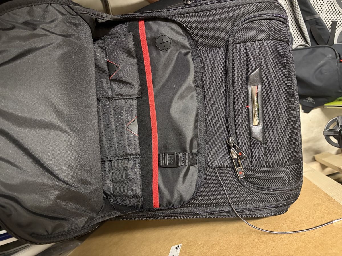 Samsonite Valigie: Handgepäck-Koffer Samsonite schwarz – Usato da Windisch venduto da Mihkoc 6