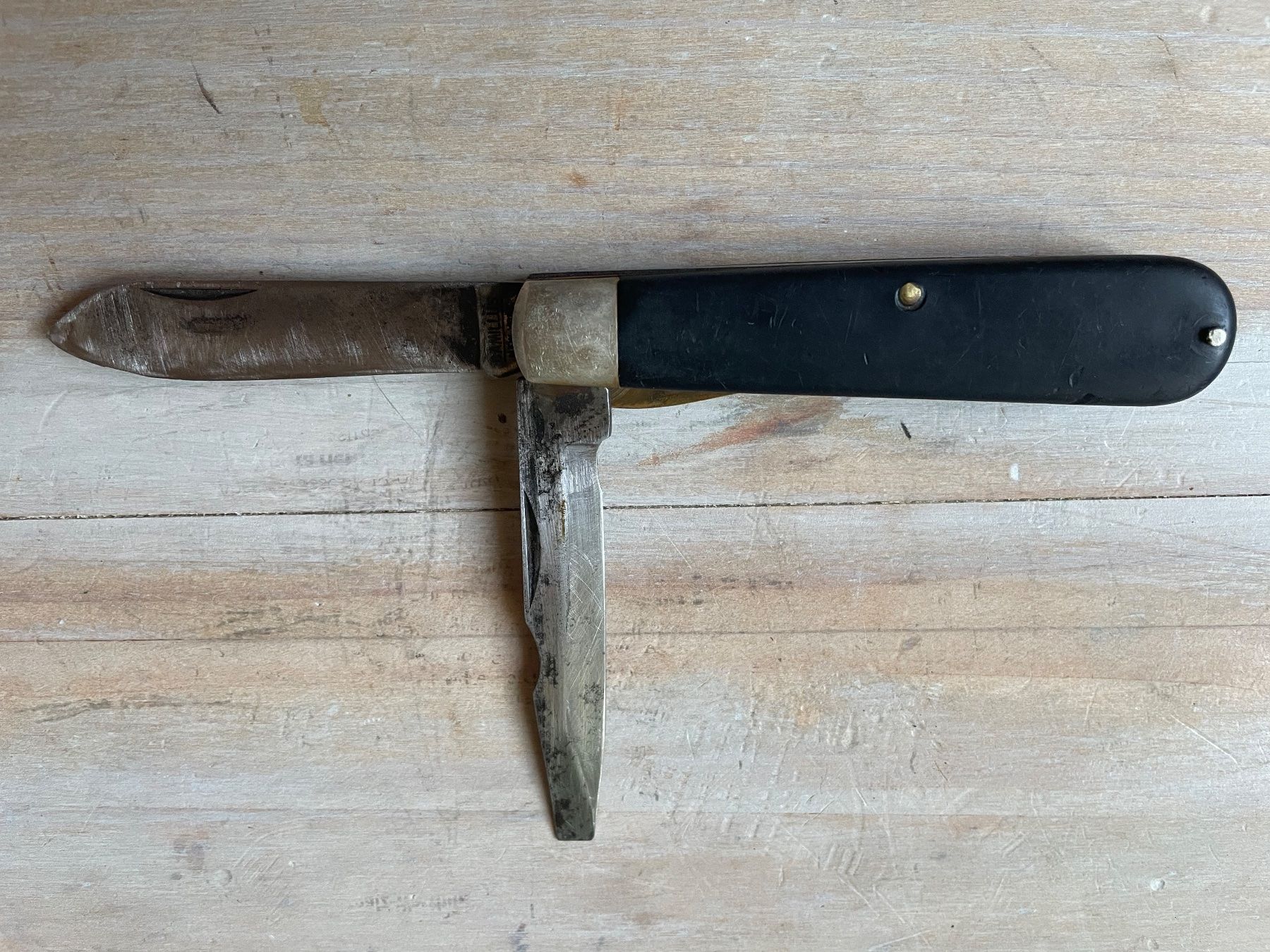 Coltelli tascabile: Couteau de poche Camillus US army – Usato da Oberbütschel venduto da Woodie2005