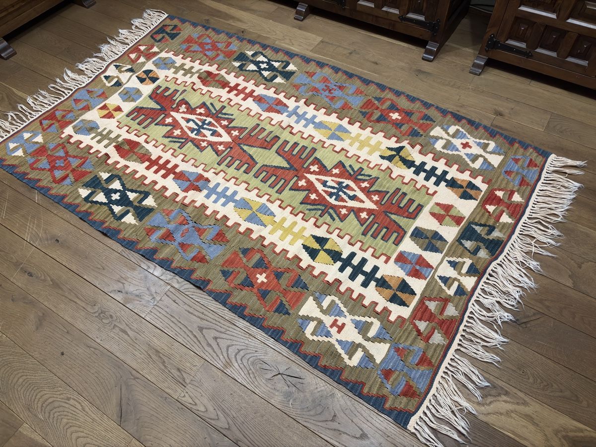 Kelim Tappeti: Wunderschöner bunter Kelim – Usato da Bennau venduto da Mayer_Carpets 7