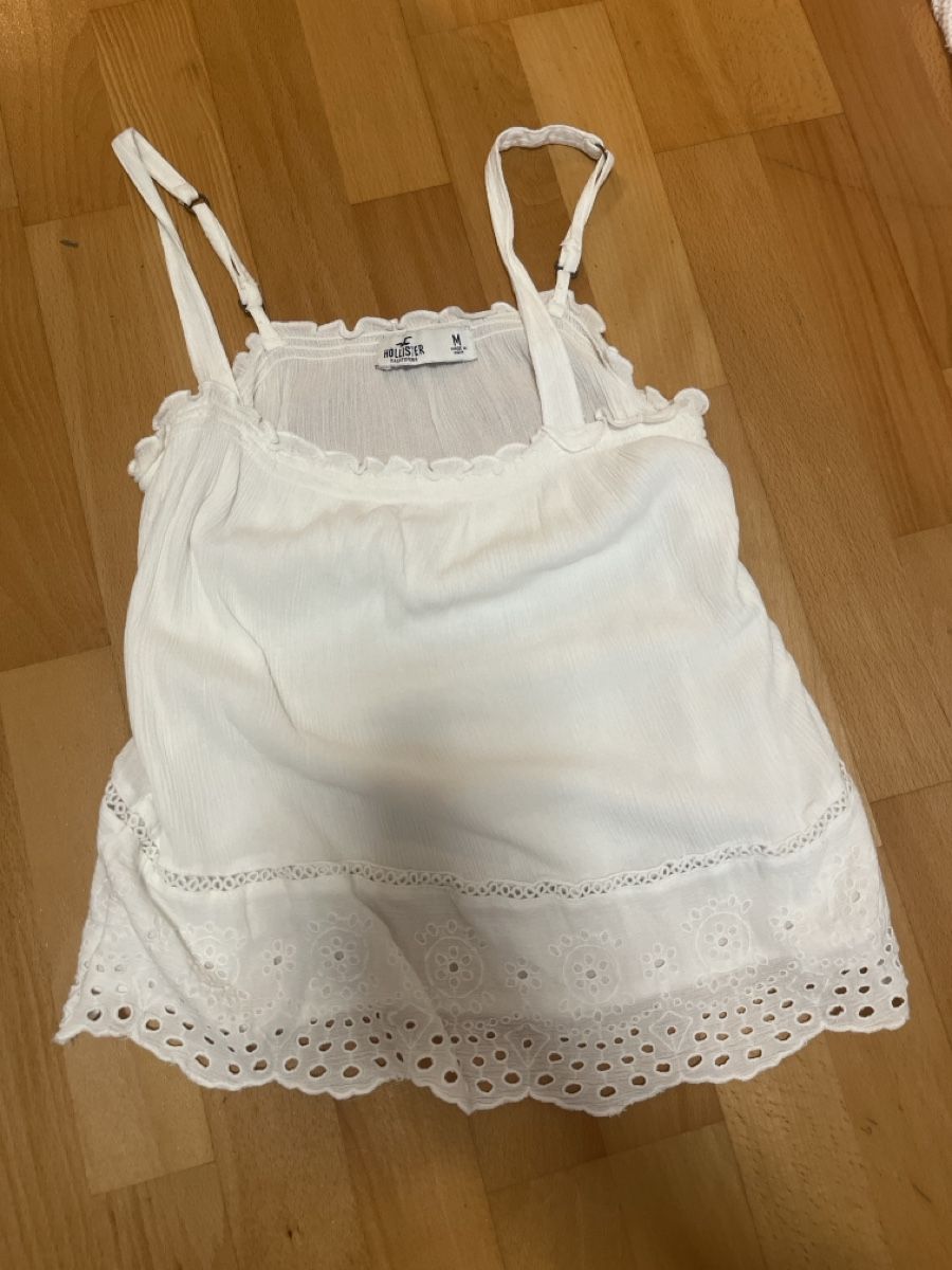 Hollister T-shirt: Hollister Shirt – Usato da Bülach venduto da SharonP01