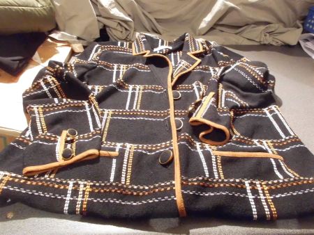 Jacke Grösse 44, Attitude, schwarz/braun