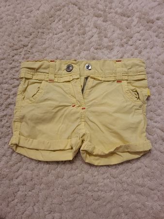 Gelbe Shorts, Grösse 80, ideal für den Sommer!