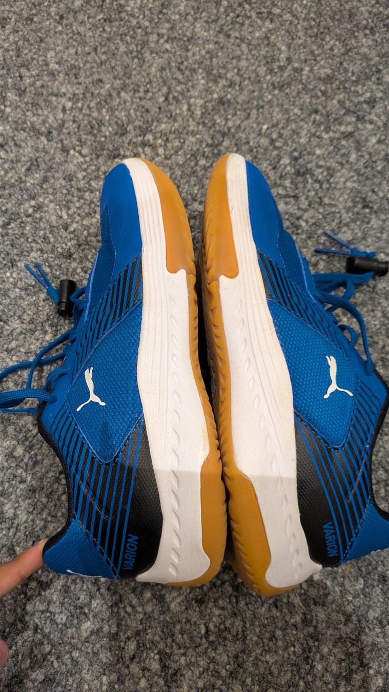 Puma Scarpe per ragazzi: Blaue Puma-Turnschuhe Grösse 37 – Usato da Frauenfeld venduto da mf2_yb66 1