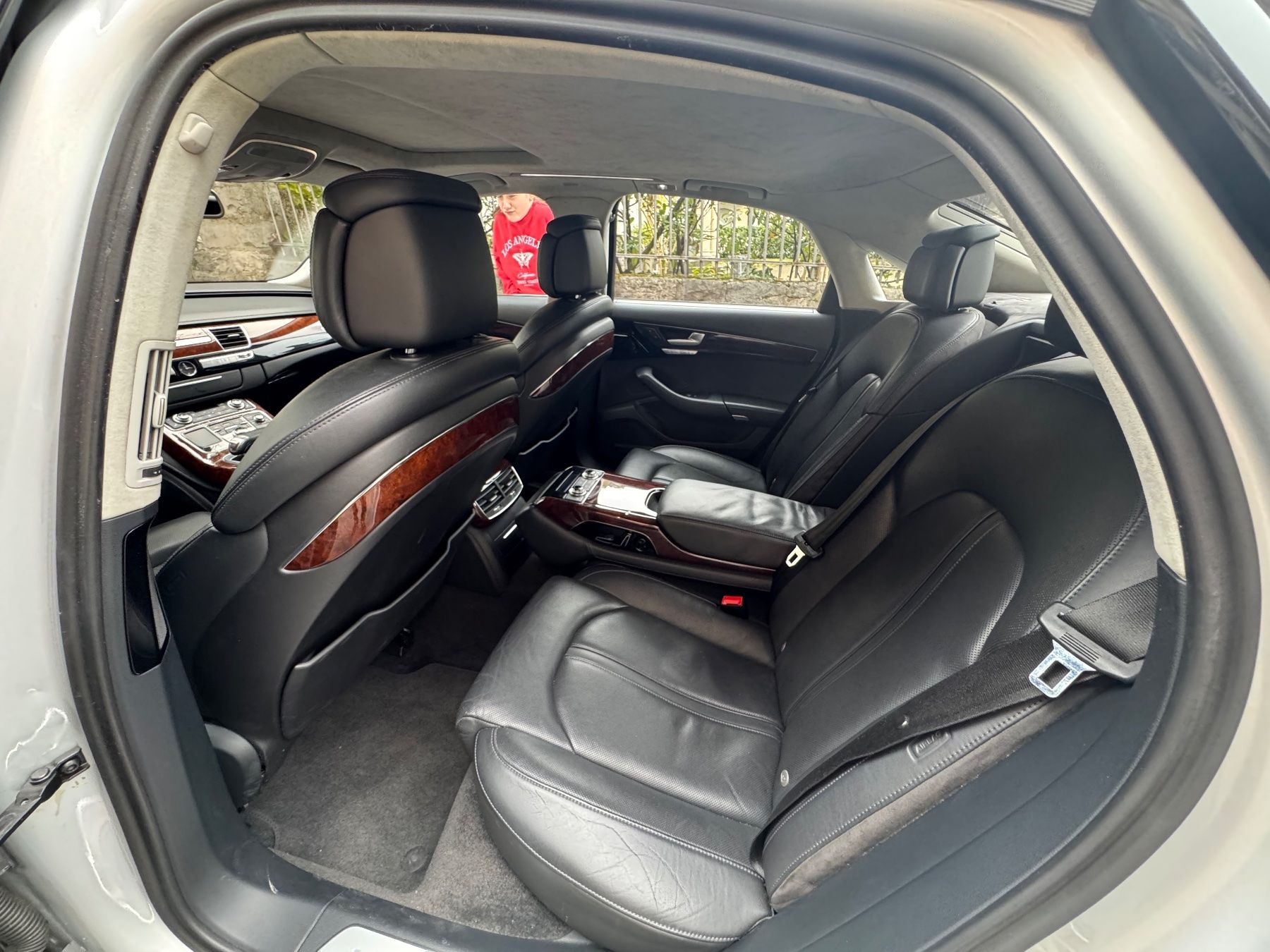 Audi Automobili: Audi A8 4.2 TDI V8 350 CV – Usato da Collombey venduto da Savito 9