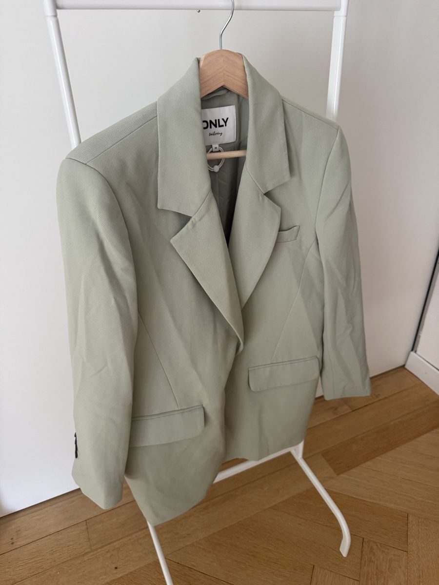 Only Jacken: Damen Blazer Gr. 38 – Gebraucht aus Bern von p_studer_e 2