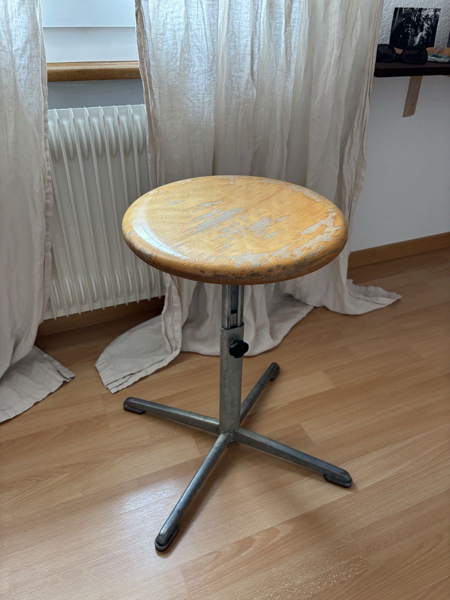 Hocker: Vintage Hocker/ Stuhl – Gebraucht aus Bern von wisemagpie