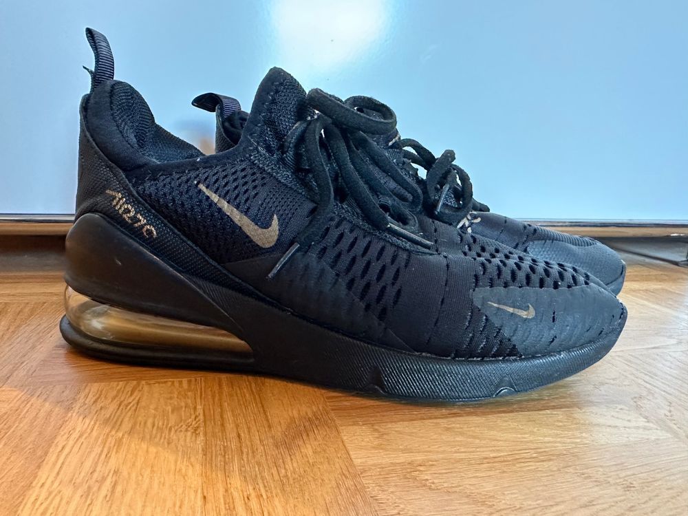 Spannende Nike 270 Damen Schwarz Bilder