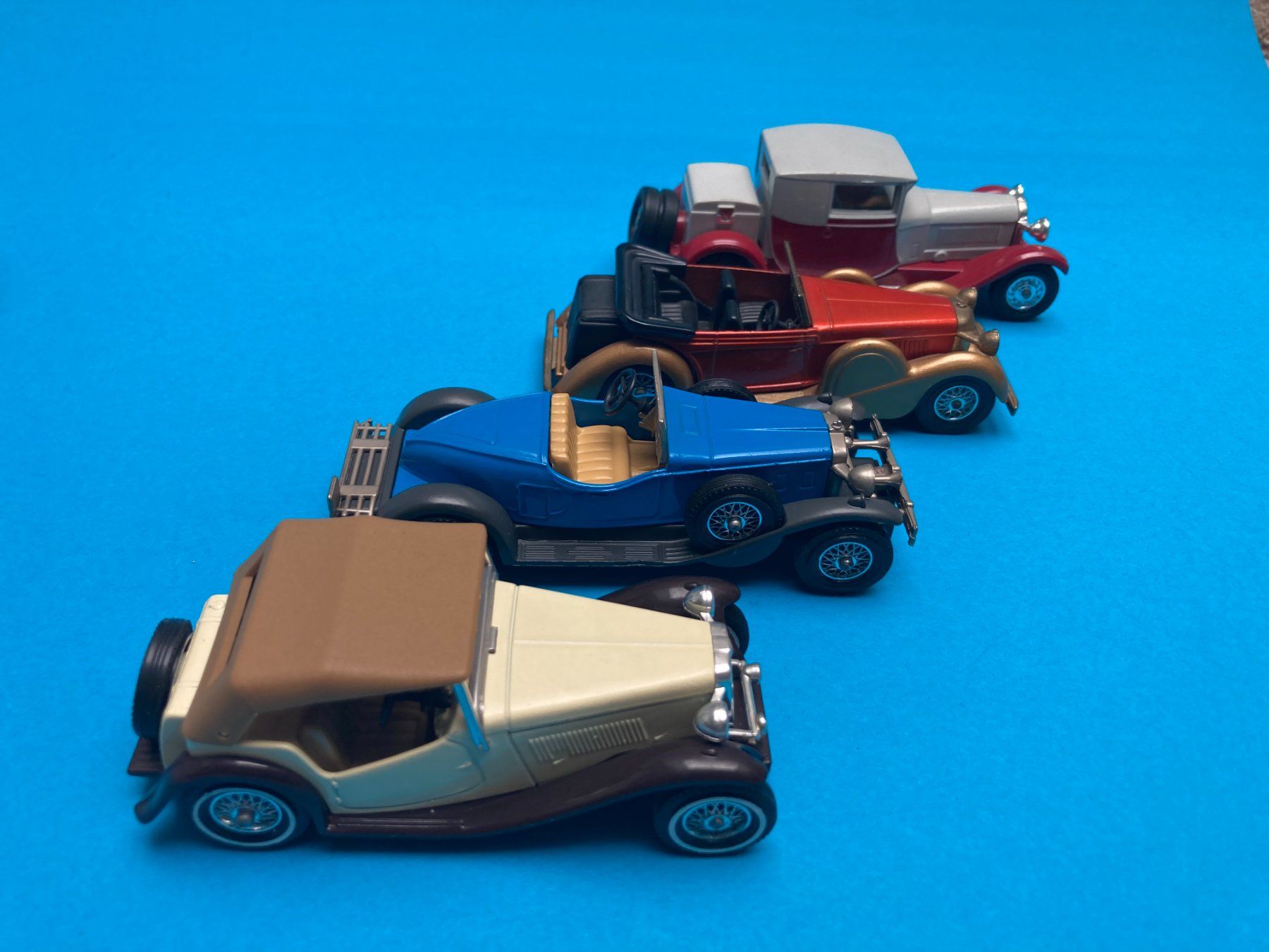 Matchbox Modellini d'auto: Matchbox Vintage Modellauto Sammlung, 4 Stück – Usato da Basel venduto da mar_b59g 2