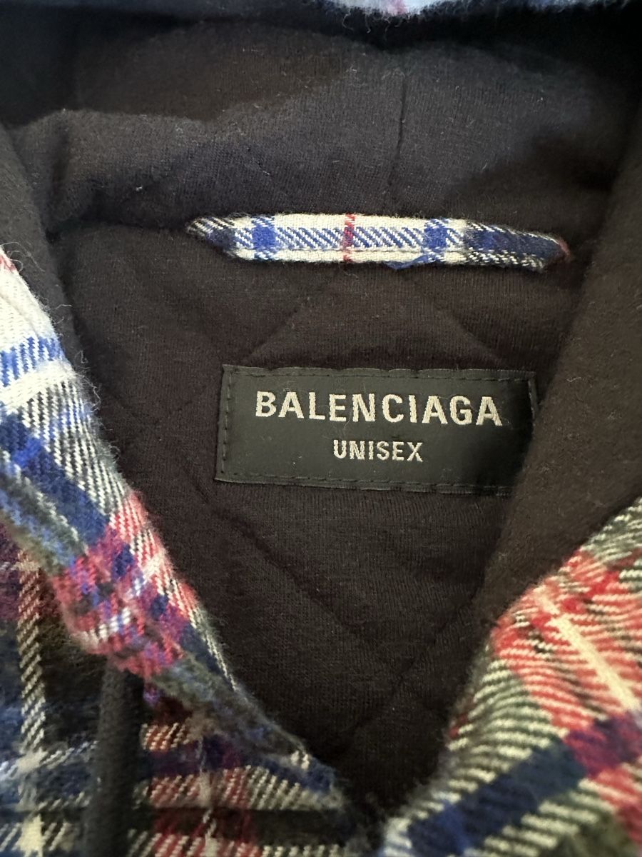 Balenciaga Giacche: AW22 Balenciaga Oversized Bleached Checkered Hooded Jacket – Usato da Büttenhardt venduto da Kaiber99 3
