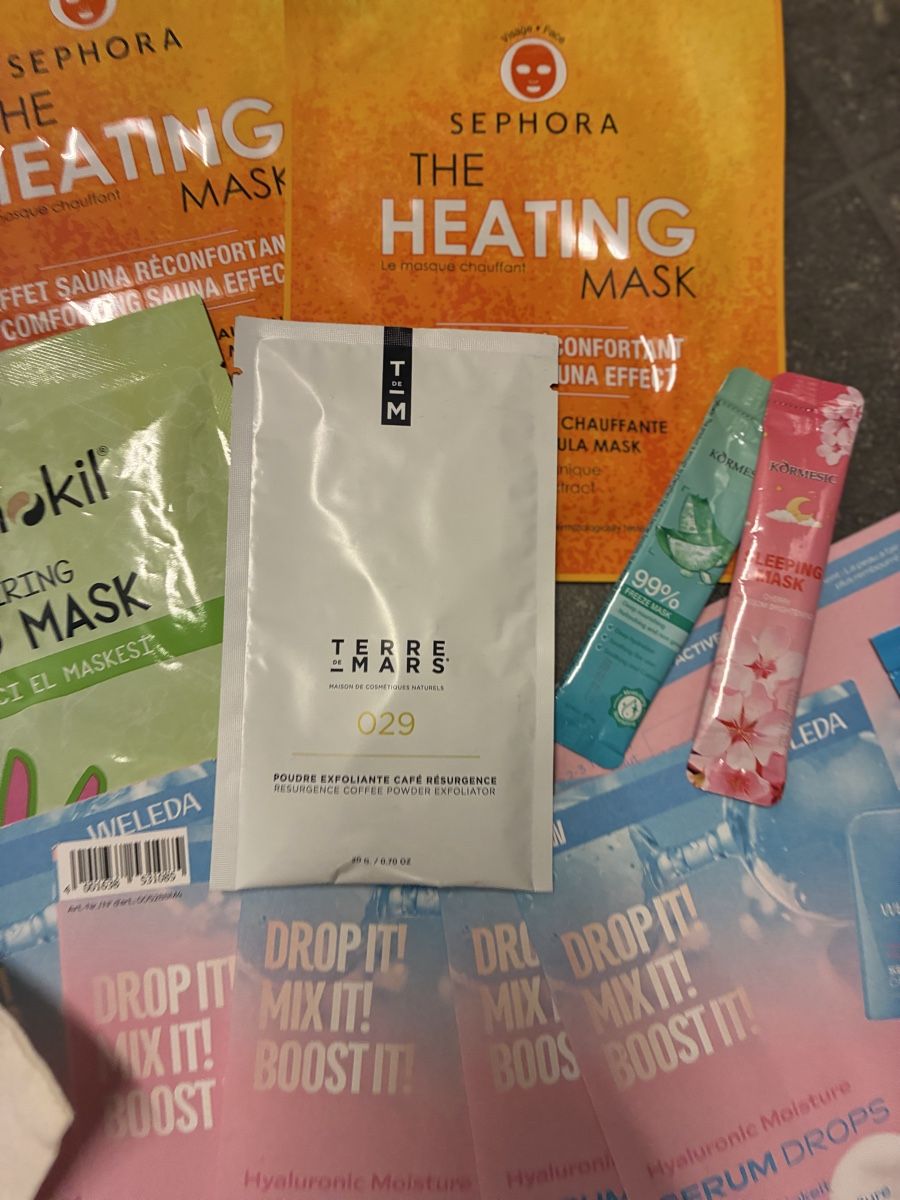 Protezione per viso e udito: Sephora Set: Gesichtsmasken & Seren unbenutzt – Nuovo e nell'imballaggio originale da Niederglatt ZH venduto da karinso 1