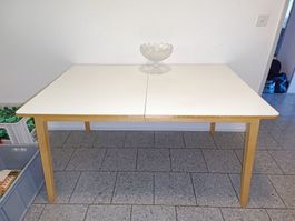 Esstisch ausziehbar abzuholen in 5070 Frick