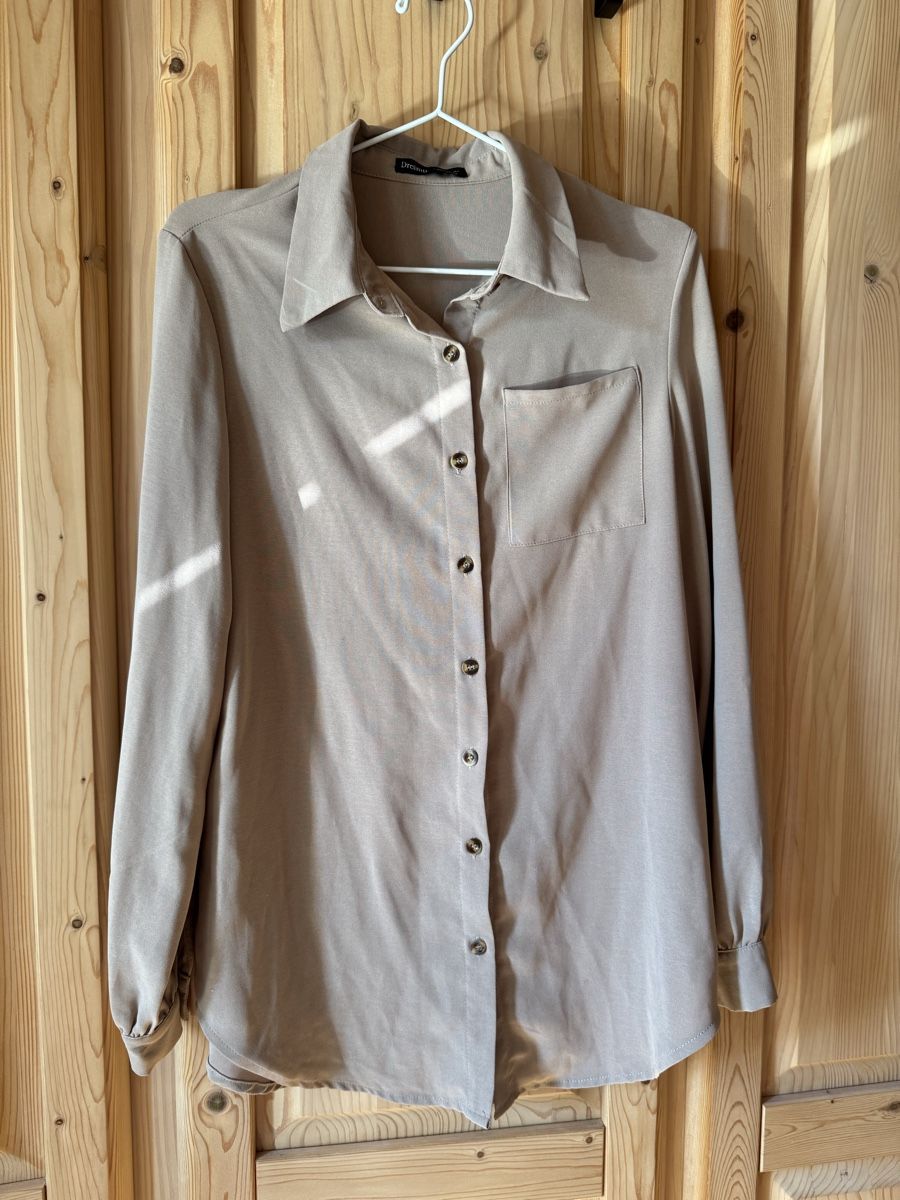 Camicette: Beige Bluse, Grösse M – Usato da Hergiswil NW venduto da kaufe_bei_kaufmann