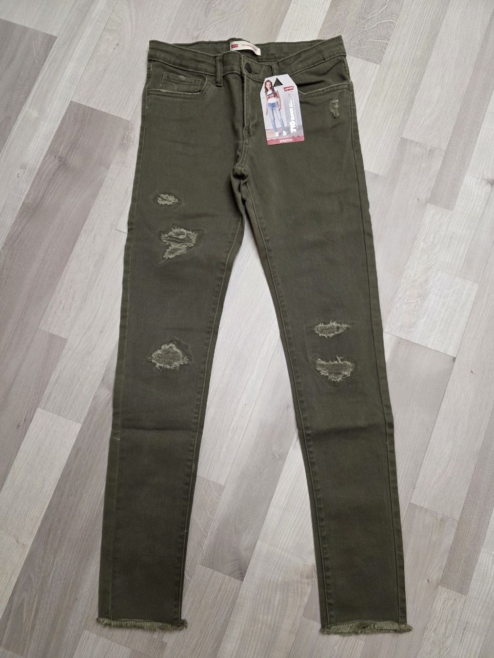 Levi's Pantalons: Levi's Jeans Gr.152 NEU!!! LEVIS – Neuf (Voir description) à St. Peterzell par upcycling_