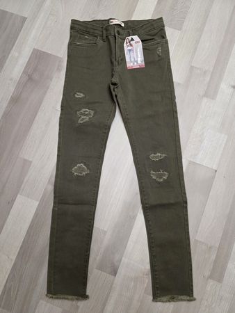 Levi's Jeans Gr.152 NEU!!! LEVIS